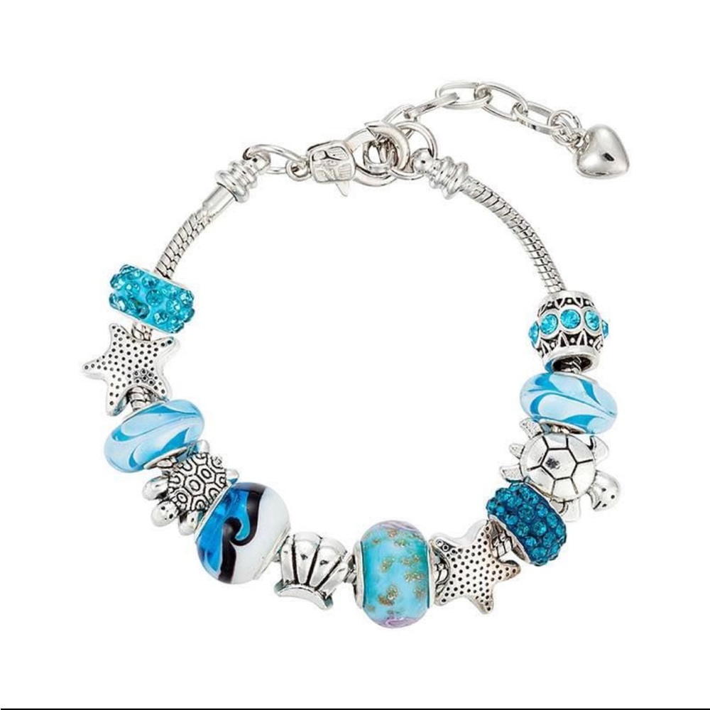 𝅺Ocean Theme Charm Bracelet with seashells, stars and turtles.